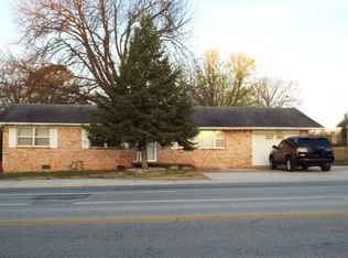 802 N Dixieland Rd, Rogers, AR 72756