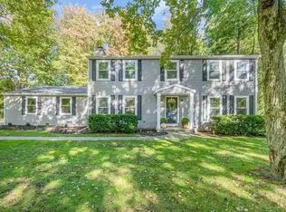 1308 Brentwood Dr, Midland, MI 48640
