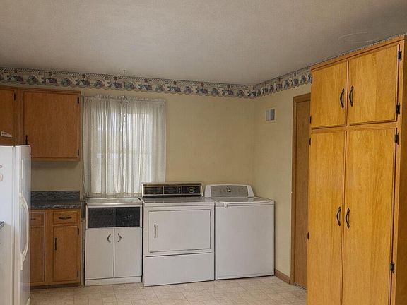 5th image of 2508 Broad Ave