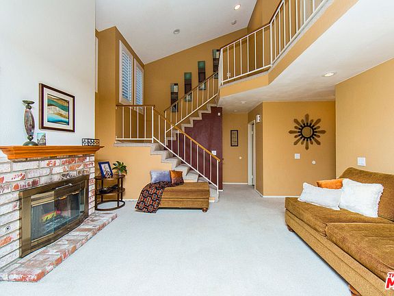 3rd image of 1415 Breckenridge