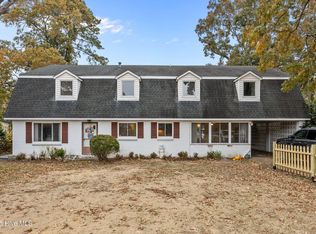 3613 River Rd, Washington, NC 27889