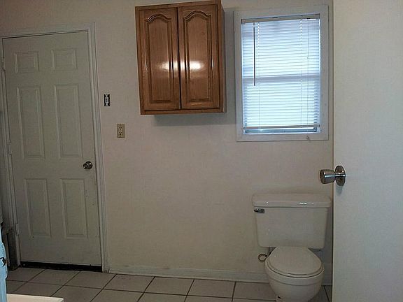 4th image of 1412 W Willis St