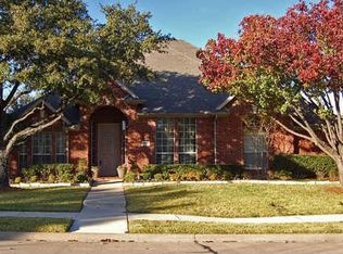 9507 Windy Hollow Dr, Irving, TX 75063