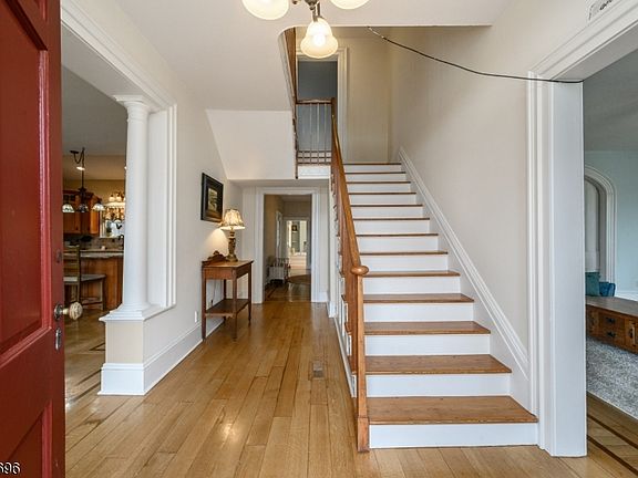 4th image of 124 Rymon Rd #0