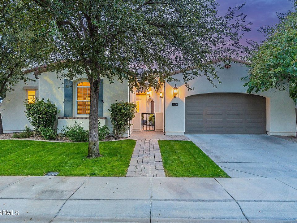 1st image of 1115 W Coconino Drive