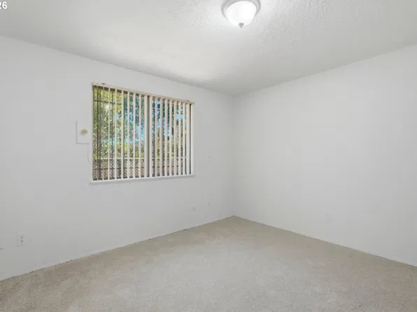 6518 SE 93rd Ave, Portland, OR 97266