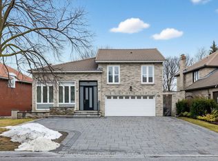 23 Montgomery Ct, Markham, ON L3R0C4