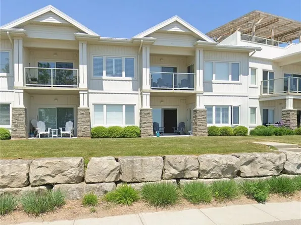 12 Erie Blvd #203, Norfolk County, ON N0E 1M0