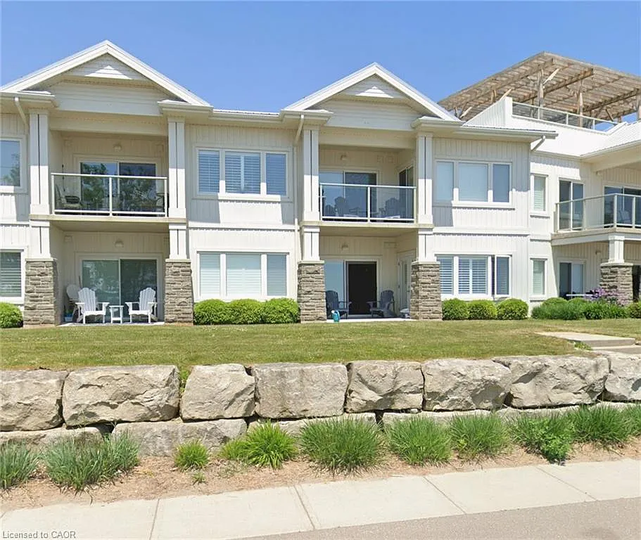 12 Erie Blvd #203 photo 1