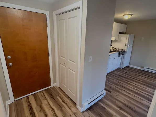 67 Prospect St #2W, Glastonbury, CT 06033