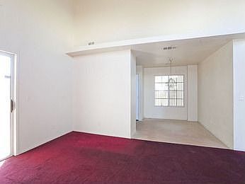 4th image of 4133 Country Garden Ave