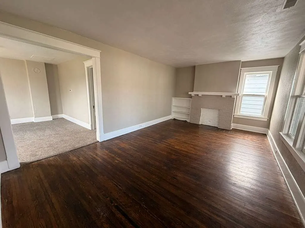 Building Photo - 1063 Norwood Ave #2