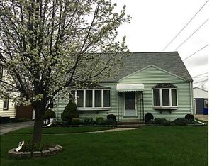 48 Boardman Rd, Buffalo, NY 14218