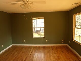 2nd image of 3225 Gillsville Hwy