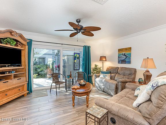 4th image of 656 Seaport Blvd #232