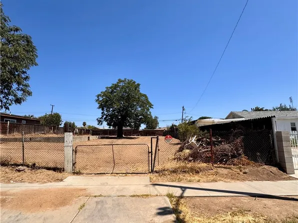 350 W 5th St Lot 22, Perris, CA 92570