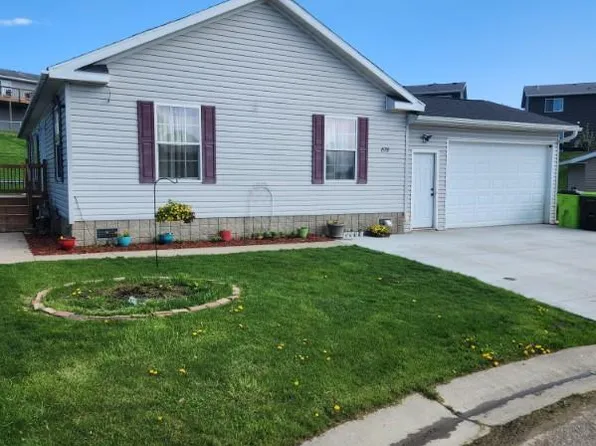 878 18th St, Zumbrota, MN 55992