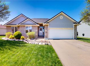 1616 Ashwood Dr, Altoona, IA 50009