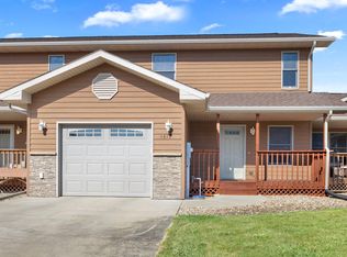 1617 Abbey Rd, Pierre, SD 57501