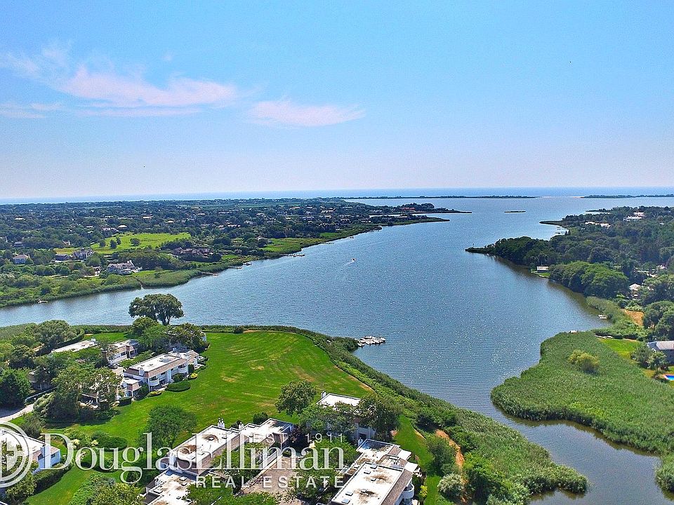 1st image of 4 Swan Creek Ct