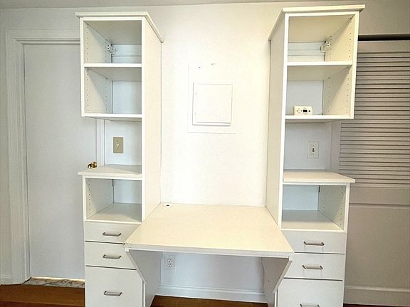 3rd image of 1409 Commonwealth Ave APT 305