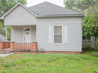 1108 N 1st St, Boonville, IN 47601