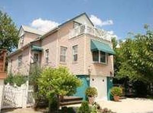 563 Harrison St, Long Beach, NY 11561