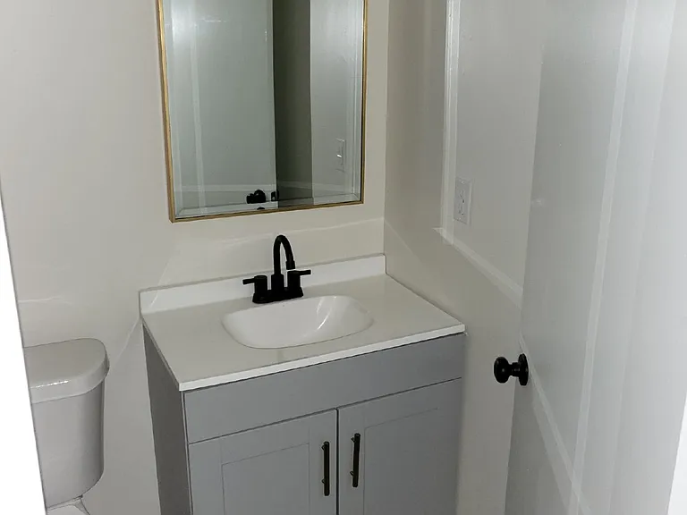 820 Smith Ave — Photo 20