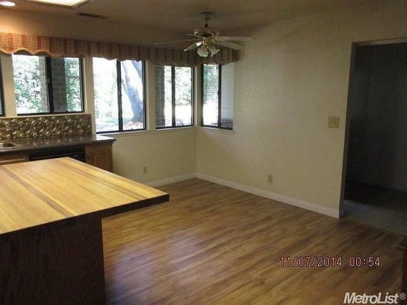 4th image of 3060 Cedarhurst Ct