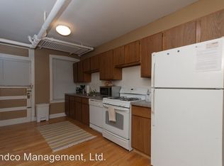 843 W Wolfram St APT GDN, Chicago, IL 60657