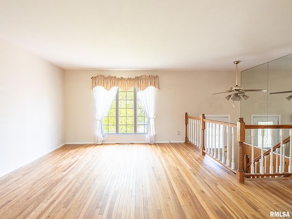 5th image of 2213 W Kensington Dr