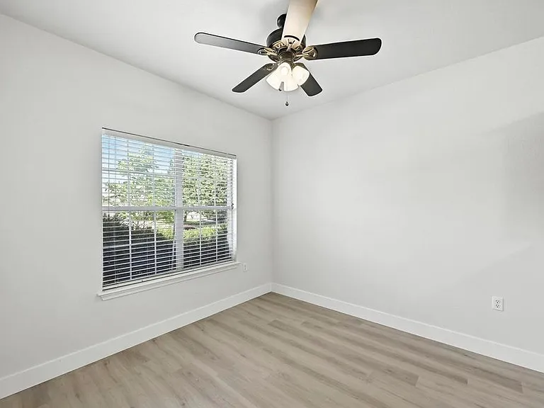 11116 Liberty Farms Dr — Photo 13