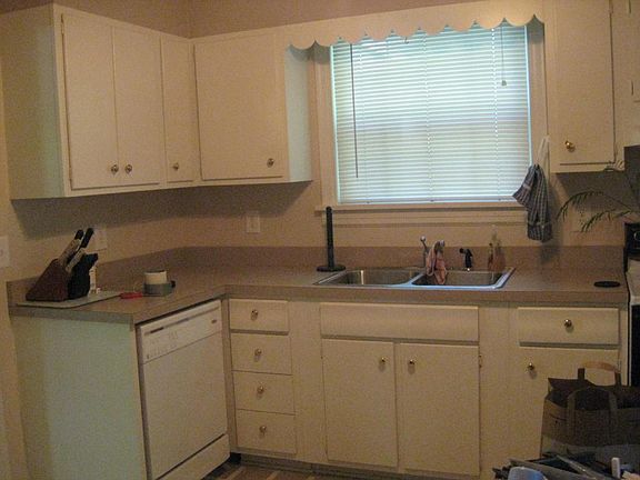 2nd image of 710 Westriver Dr