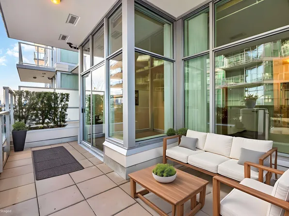 185 Victory Ship Way #103, North Vancouver, BC V7L 0B1
