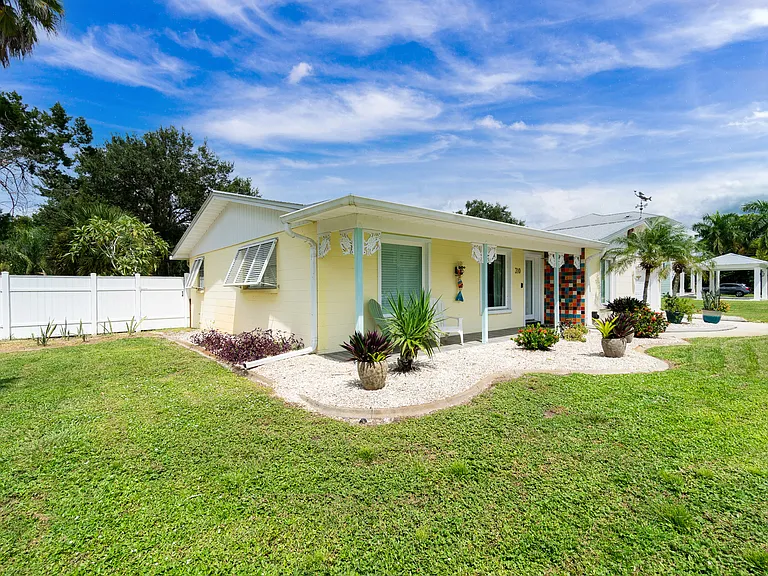 310 Bayview Pkwy — Photo 31