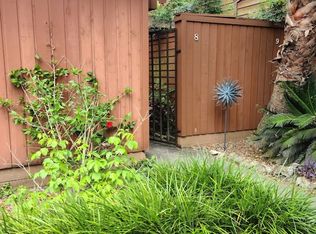 900 SW 62nd Blvd APT B8, Gainesville, FL 32607