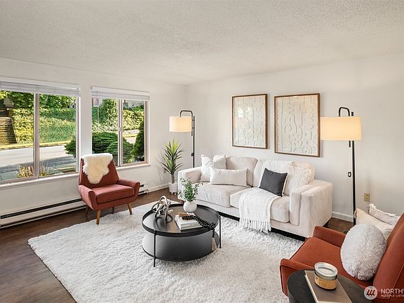 5th image of 5055 7th Avenue NE