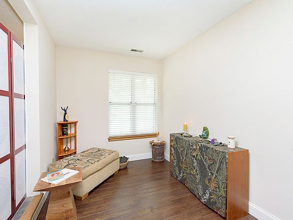 5th image of 4719 Pennington Ct