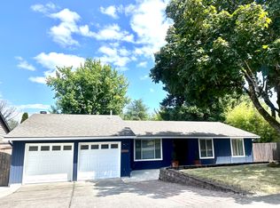 9700 SW Robbins Dr, Beaverton, OR 97008