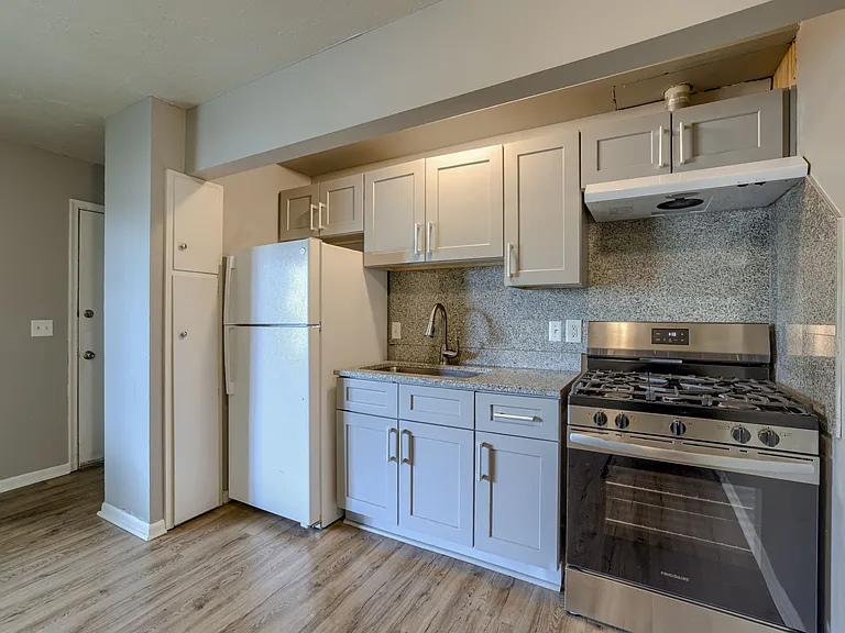 4505 Lafayette Ave — Photo 5