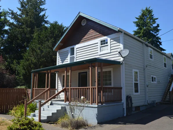 343 NE Newport Heights Dr, Newport, OR 97365