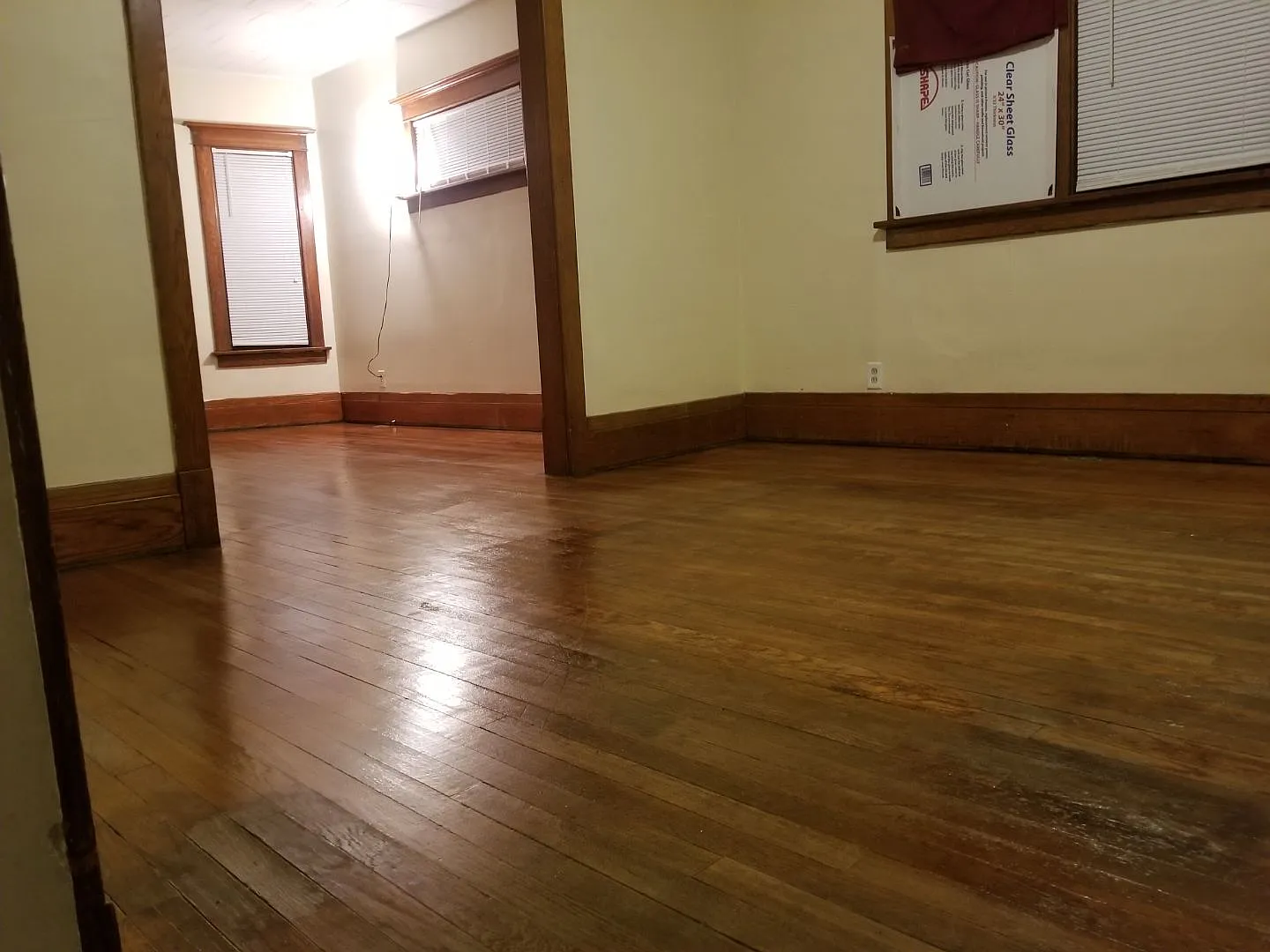 720 W 9th St - * — Photo 2