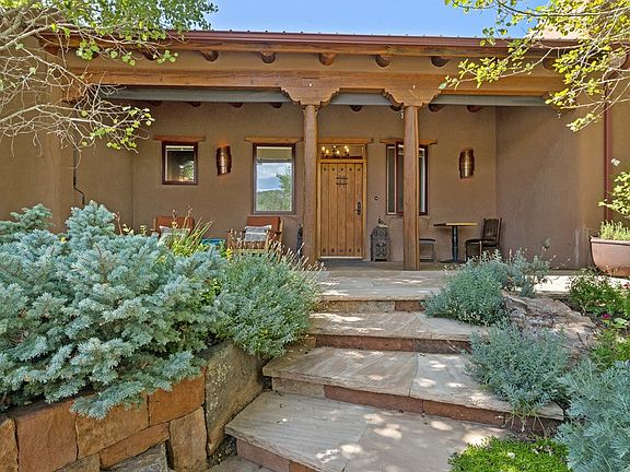 5th image of 745 Placita Santa Fe
