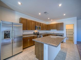3581 E Malheur Ave, Pahrump, NV 89061