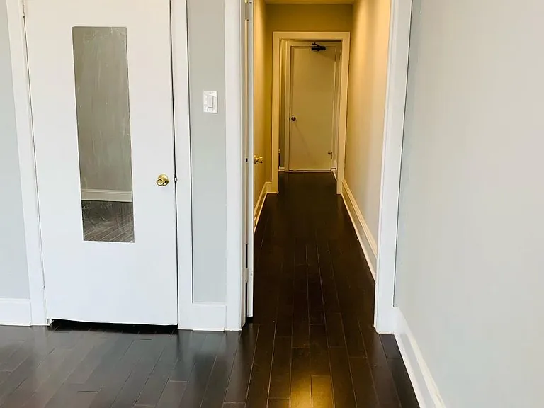 1524 S Broad St — Photo 13