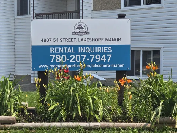 4807 54th St, Bonnyville, AB T9N 1Z1