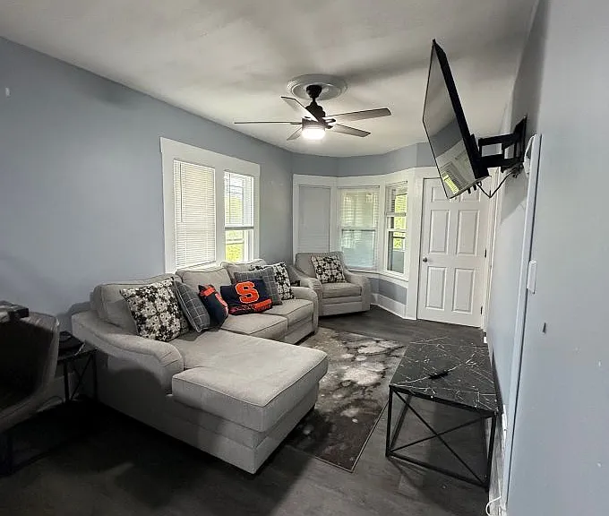 216 Bassett St #2 — Photo 16