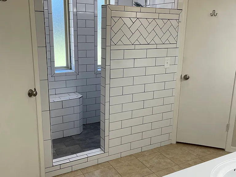 2215 Hunters Gln — Photo 21