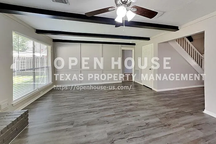 2507 Brookdale Dr — Photo 4