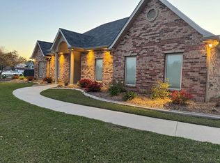 261 N Hill Dr, Carriere, MS 39426